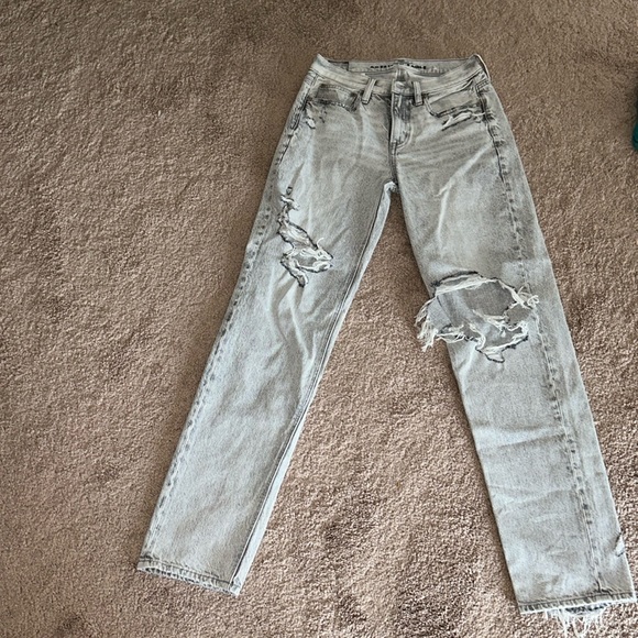 American Eagle Outfitters Denim - American Eagle 90’s Straight Jeans